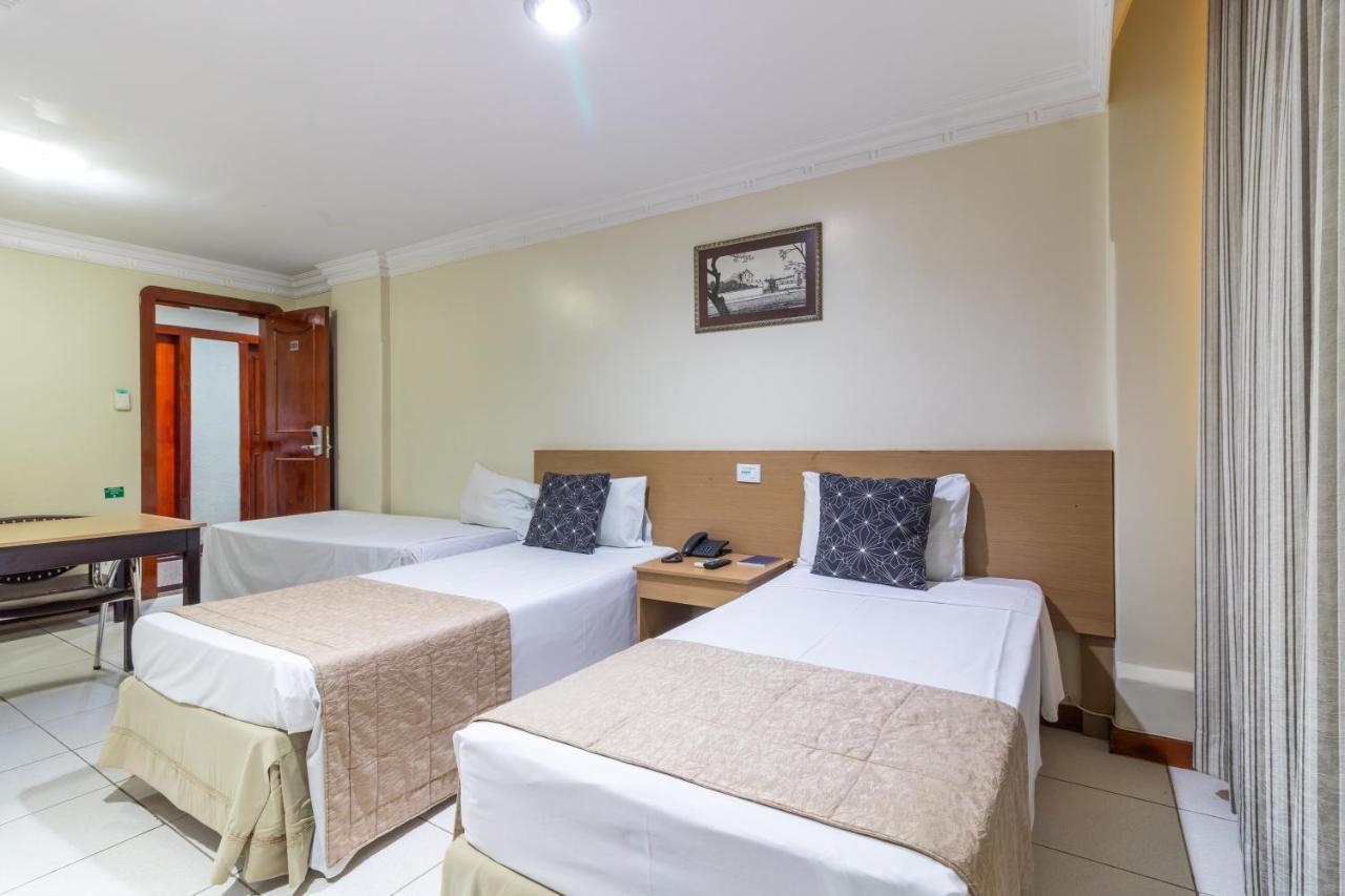 Umuarama Plaza Hotel By Castelo Itaipava Goiania Exterior photo